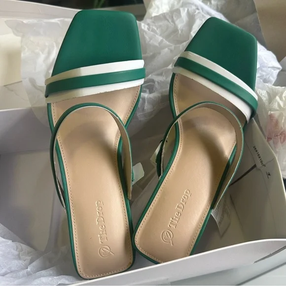 Women's Green Comfort Casual Wedding Espadrilles size 9 NIB - Picture 3 of 7